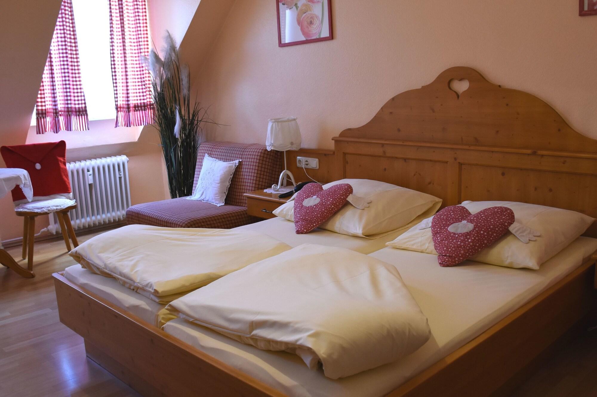 Monaco Hotel München